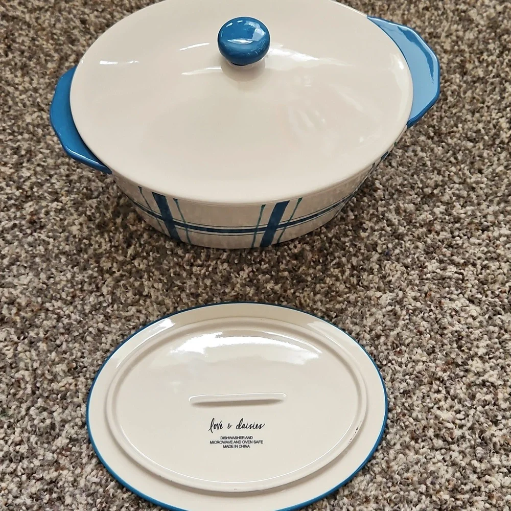 Dutch Oven & Trivet 3 Piece Love & Daisies Southern Charm  Set
